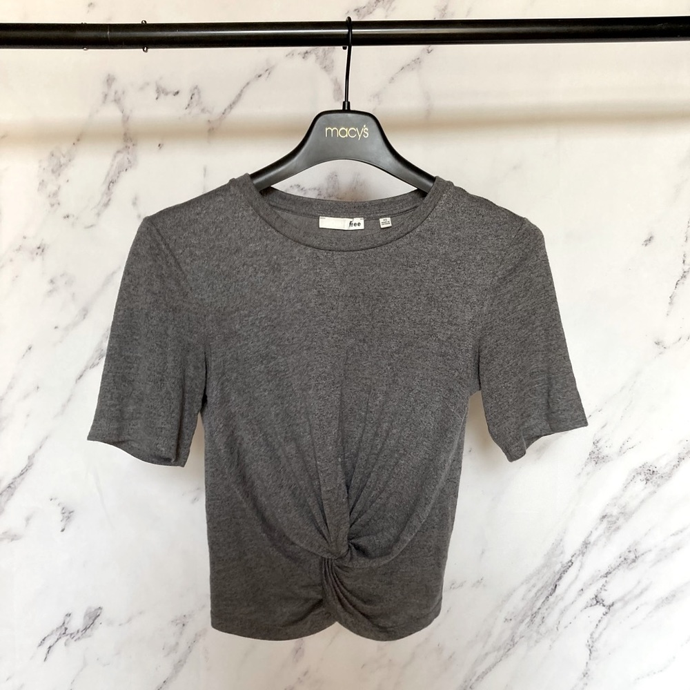 Short Sleeved Gray Crop Top - size XS